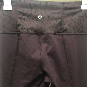 Purple high waisted lululemons size 6, barely worn